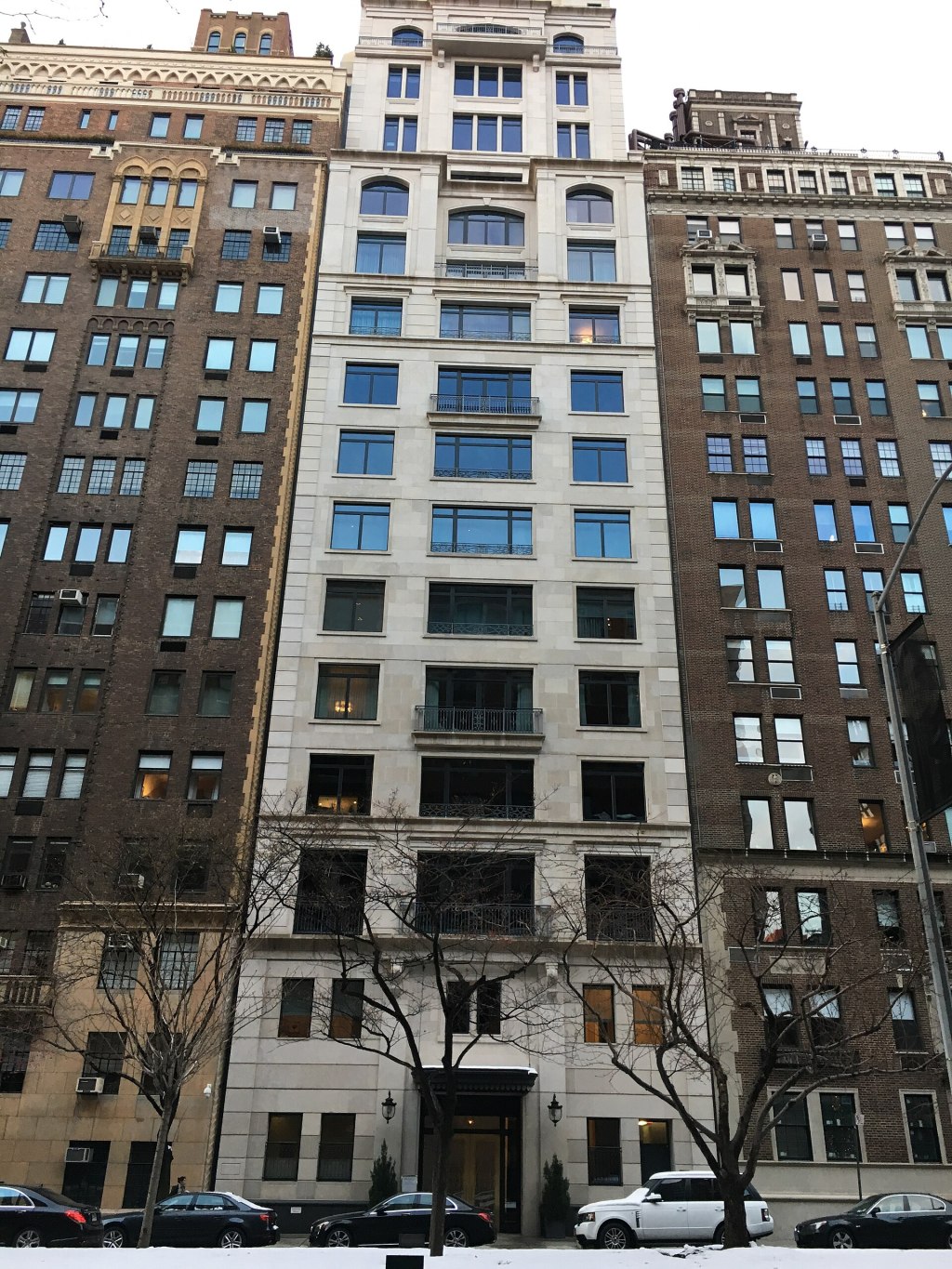 The Pied-à-Terre Tax Came for Park Avenue. Park Avenue Signed Contracts&nbsp;Anyway.