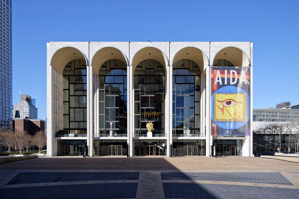 Blood, Rubble and a Burning Stake: The Met’s ‘Macbeth’ Goes to the Movies